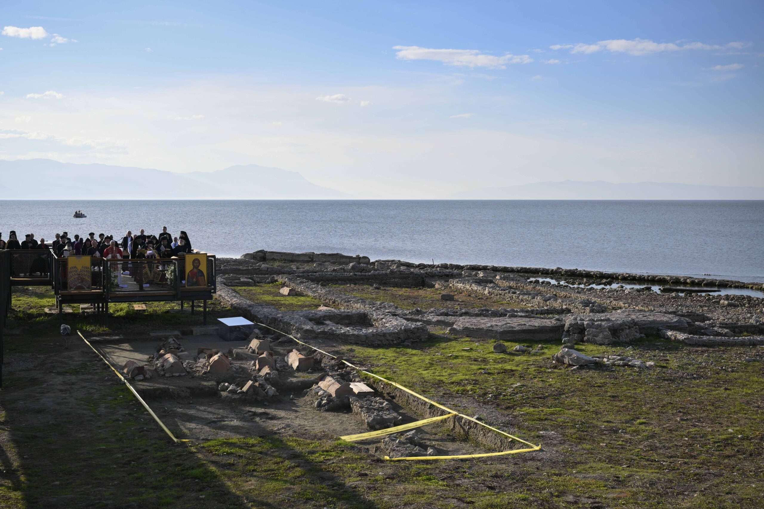 Pope Leo Asks: What Has Arius to Do With Jesus?