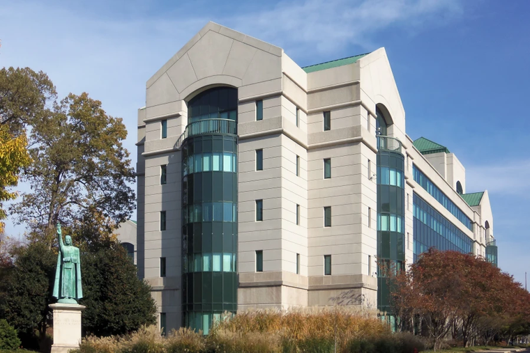 Catholic Bishops Back Trump’s Removal of Gender Ideology in Refugee Forms