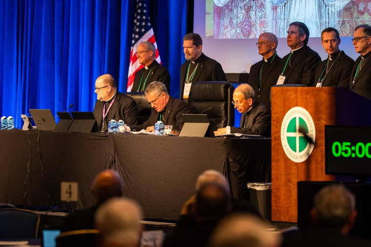 US Bishops, Catholic Groups Denounce DHS Rule Change for Migrant Workers