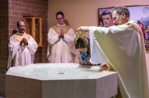 Easter Boom? U.S. dioceses say rise in new Catholics may point to regional ‘revivals’