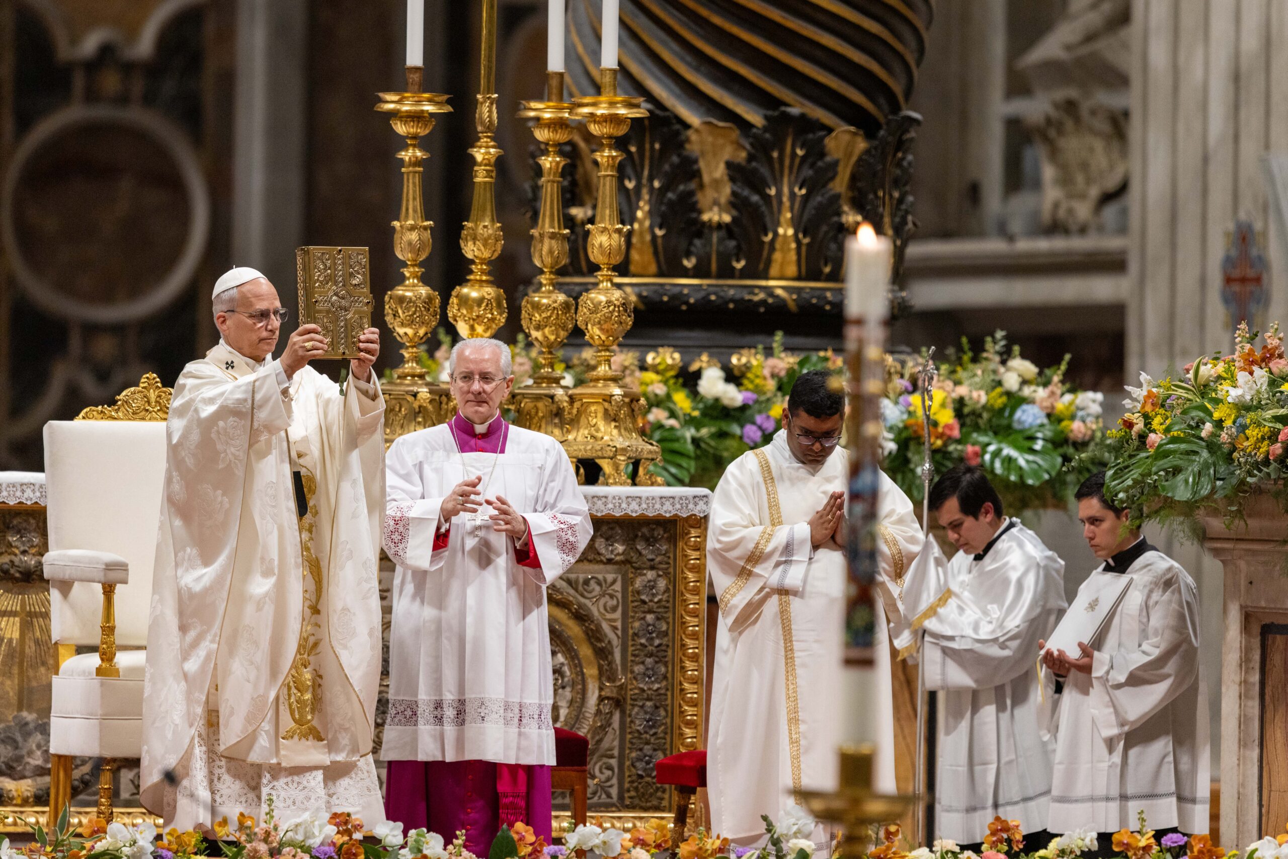 At Easter Vigil, Pope Leo XIV Calls for Peace to ‘Grow and Flourish’ Throughout the World