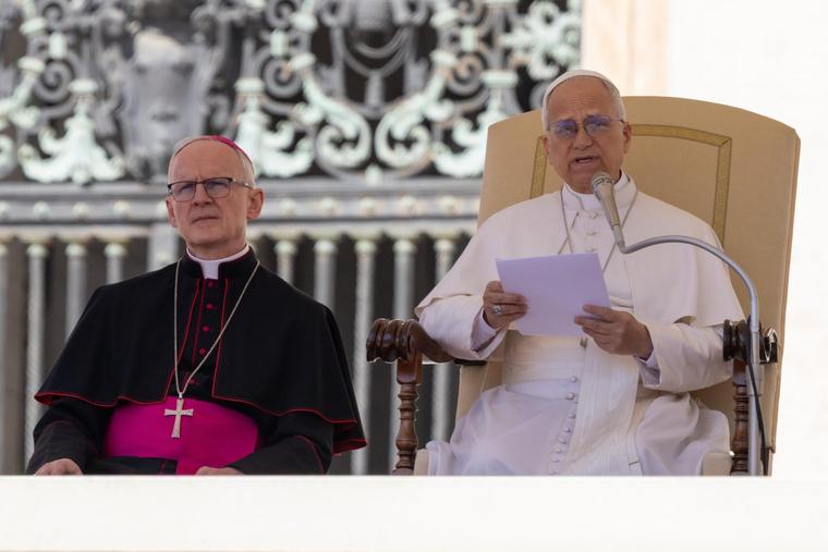 Pope Leo XIV Condemns Surge of Violence in Colombia Following Attacks On Civilians