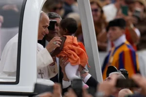 Vatican issues final warning to breakaway traditionalist group attached to the old Latin Mass Vatican News