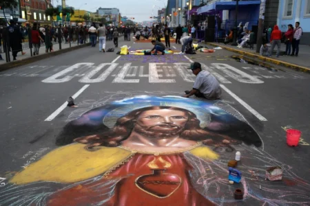 US Catholic bishops are consecrating the nation to the Sacred Heart of Jesus. Here’s what that means