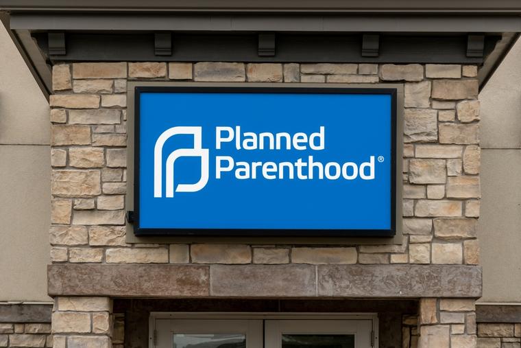 Planned Parenthood Regains Federal Funding After Yearlong Pause