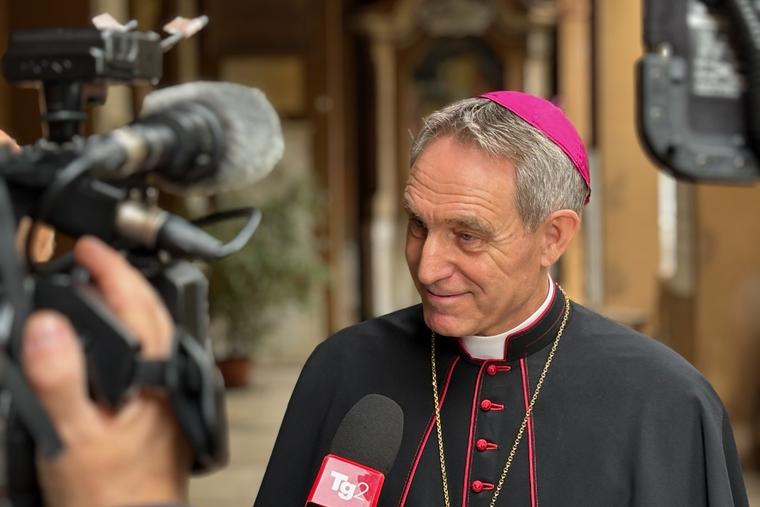 Archbishop Gänswein: ‘Time Is Ripe’ to Lift Restrictions on Traditional Latin Mass