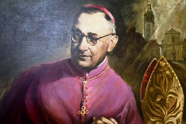 Czech Court to Weigh Clearing Cardinal Jailed by Communists