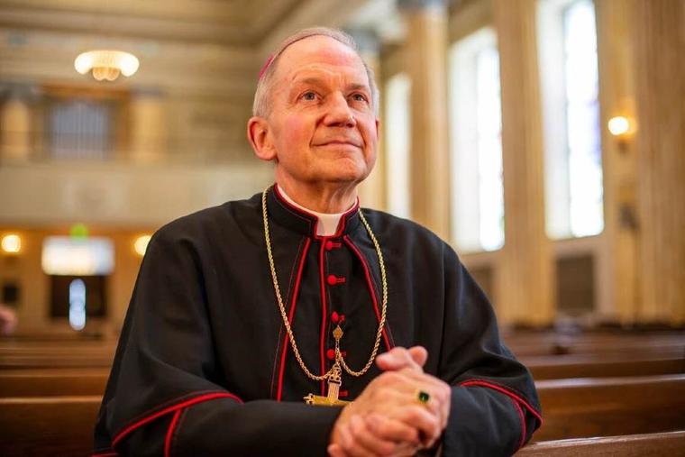 Bishop Paprocki: Eucharistic Revival Calls Catholics to Worthy Reception of Communion