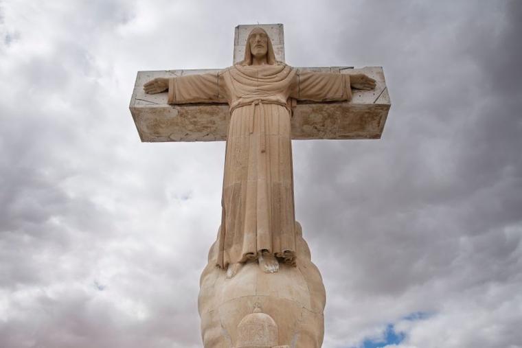 Mount Cristo Rey Bill Seeks to Block Federal Land Seizure