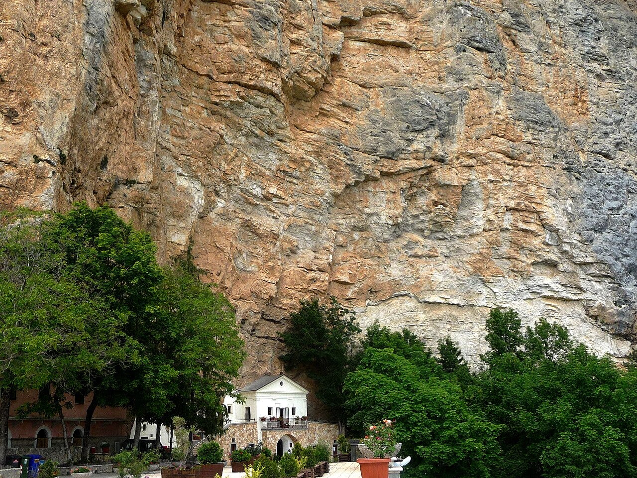 Where Leo prayed
