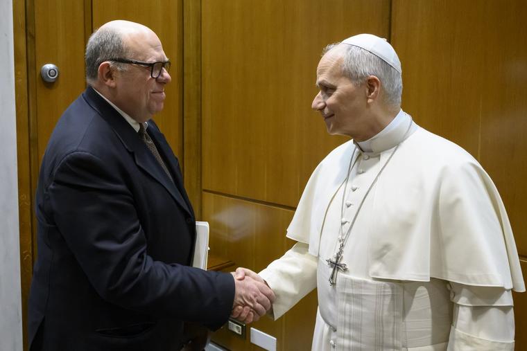 The Peace Proposed by Pope Leo XIV Is Not a Naive Hippie Ideal, Expert Says