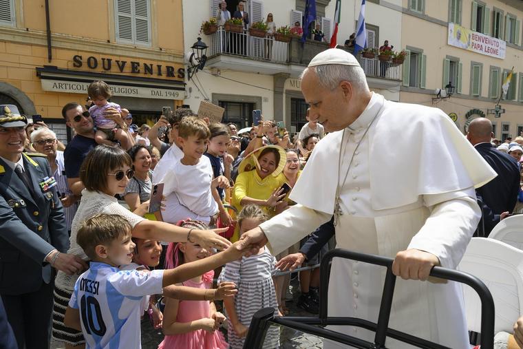 Pope Leo Chooses ‘Evangelization in the City’ for His Prayer Intention for August