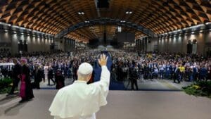 At Rimini in Italy, Pope Leo calls for fraternity: ‘Love is the law of life’
