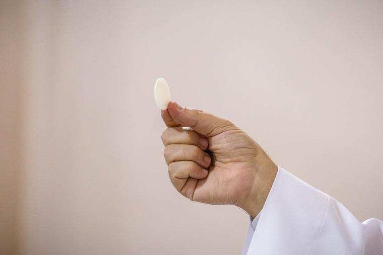 Possible Eucharistic Miracle in Guatemala: Church Urges ‘Prudence and Restraint’