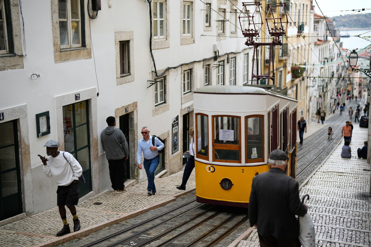 Catholic Patriarch marks year after crash of an iconic Lisbon streetcar