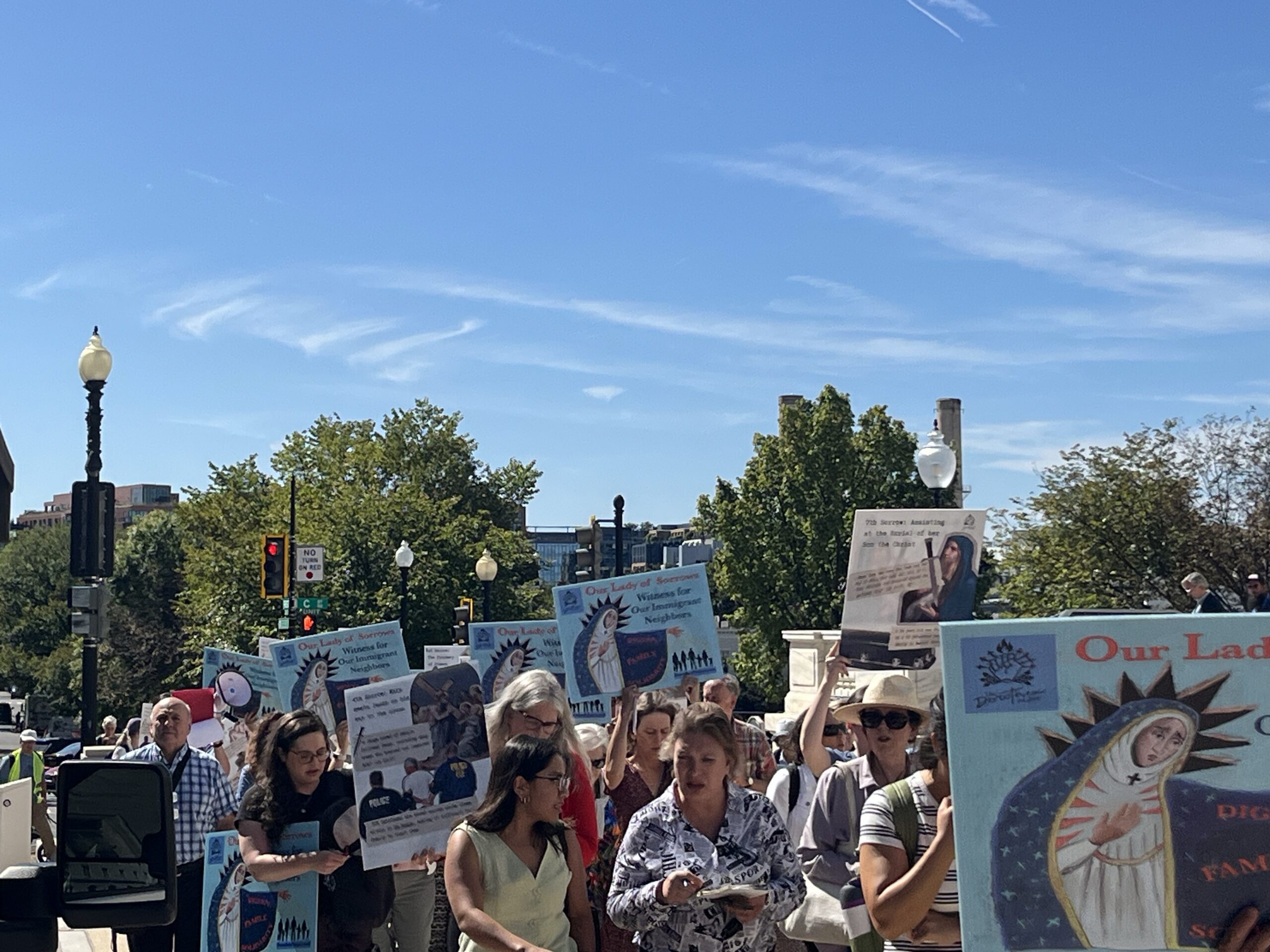 Catholics Process in Washington, Head to Congress in Solidarity With Migrants