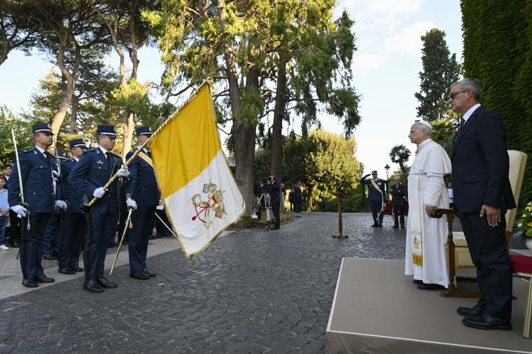 Pope Leo Urges Vatican Police to Guard Their Hearts As They Protect Others
