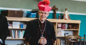 Amoris Laetitia is ‘against divine law’, must be ‘explicitly corrected’