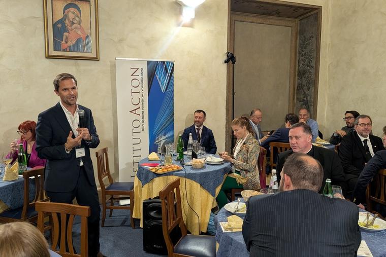 ‘Do We Understand Truth Anymore?’: Conference in Rome Discusses Distrust in Age of AI