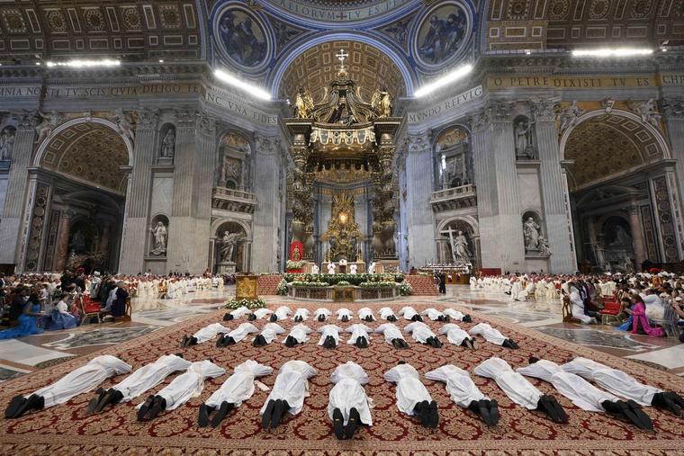 Vatican: Catholic Priesthood Sees Increase for the First Time in 5 Years