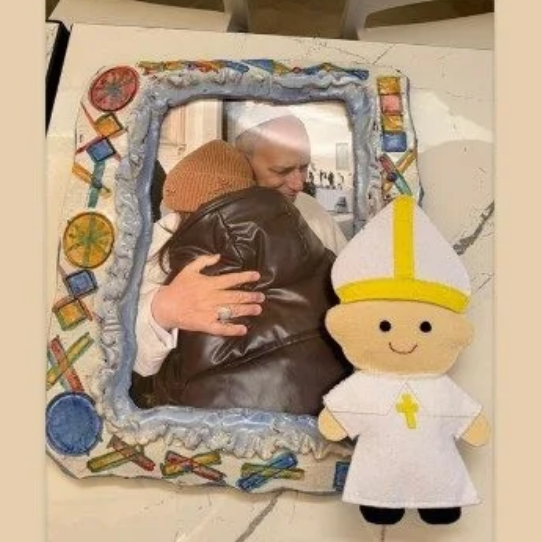 The last person to say bye to Pope Leo at the hospital was a cancer patient he met last year – and that encounter may have saved her life!